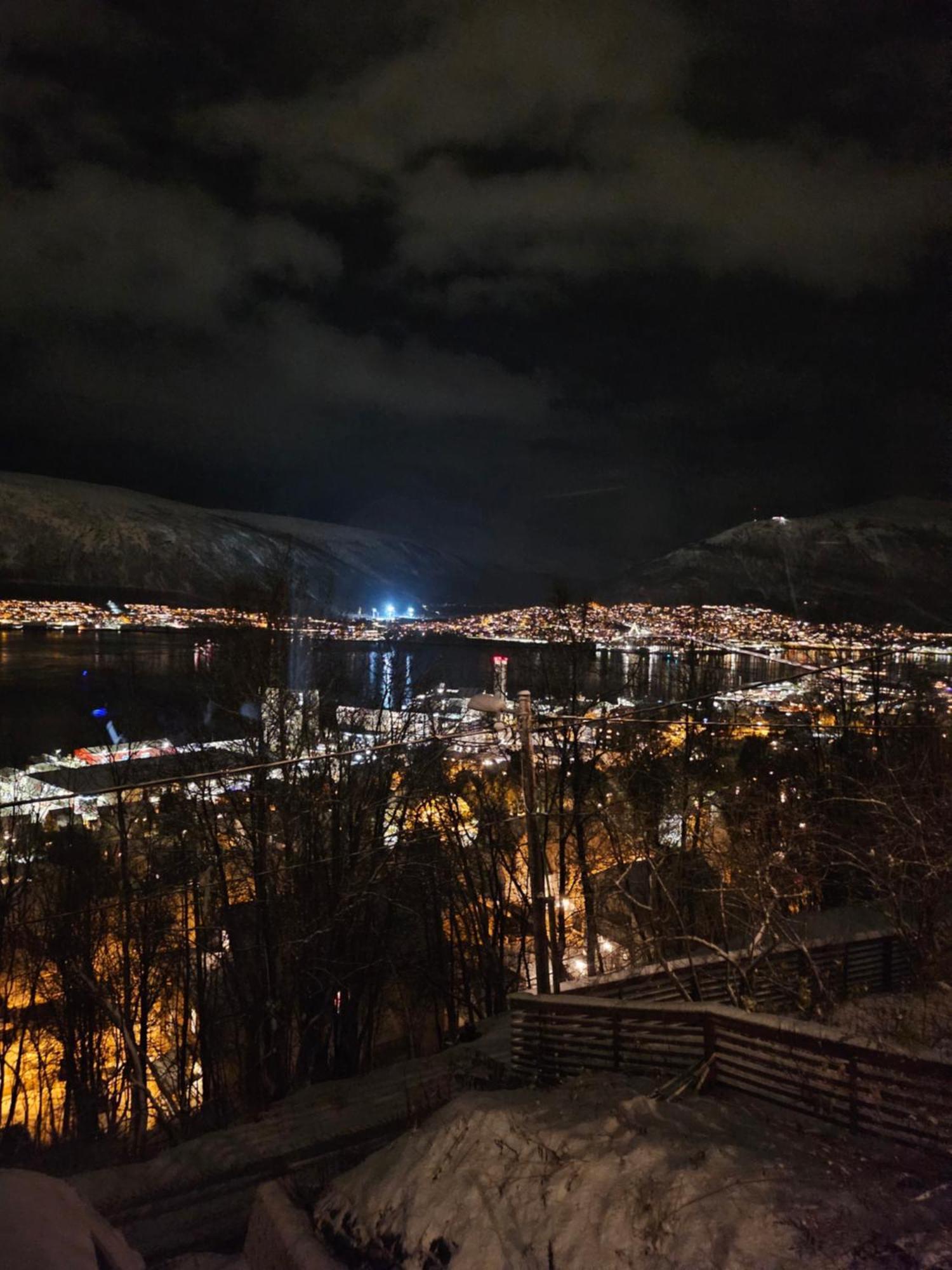 Tromsoapartment Silent Area With Nice View I Have Warm Caravan For Rent Same Place, 4 People Exterior photo
